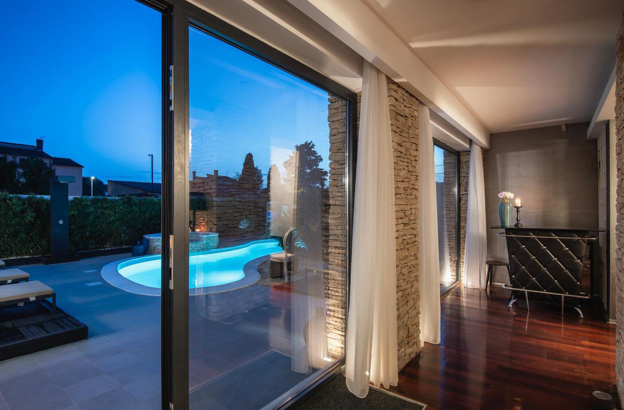 Boutique Hotel Chevalier By Bura Hotels - Adults Only Medulin Kültér fotó